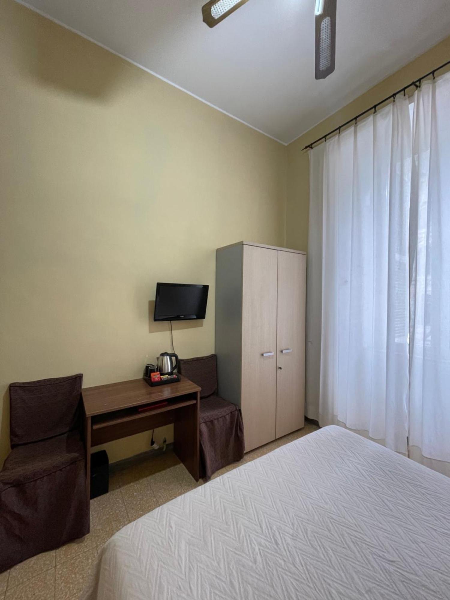Guest House Meret Roma Dış mekan fotoğraf