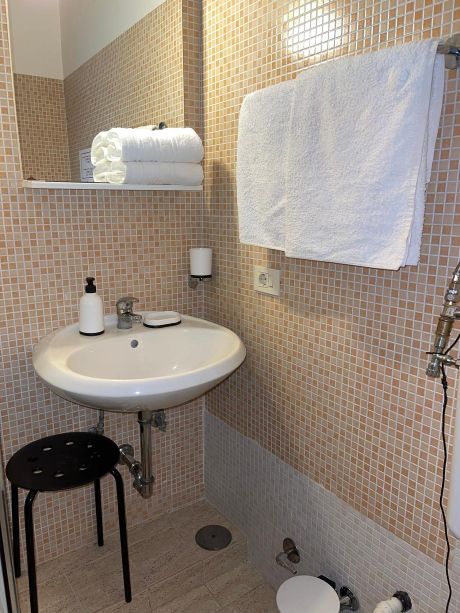 Guest House Meret Roma Dış mekan fotoğraf