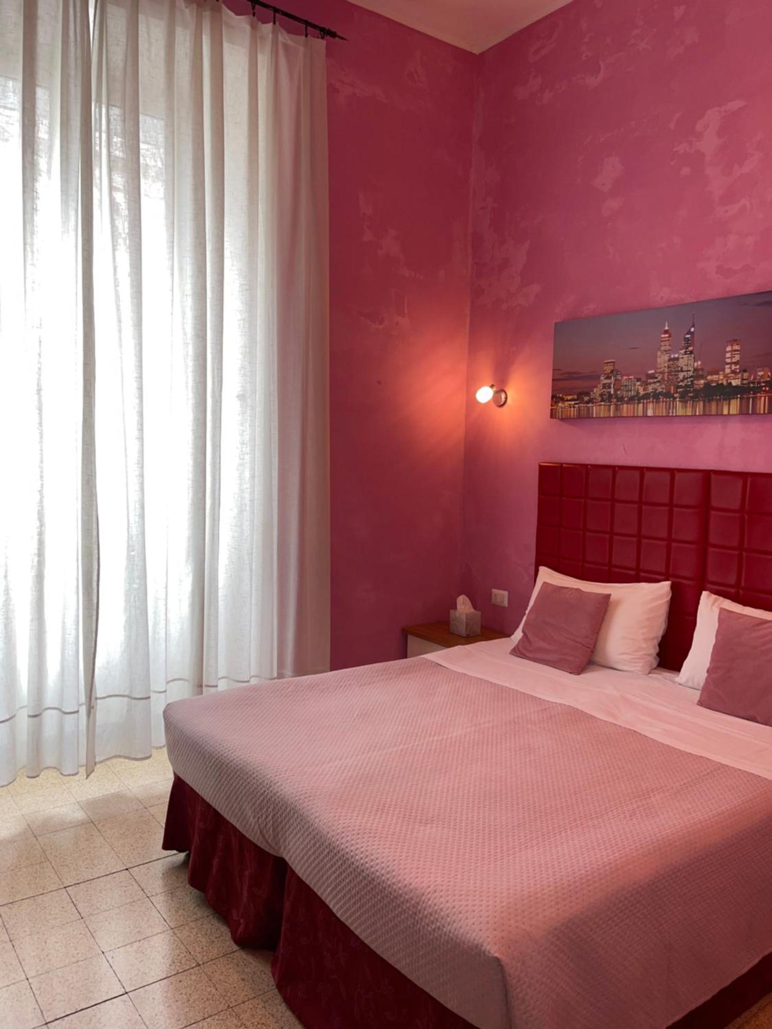 Guest House Meret Roma Dış mekan fotoğraf
